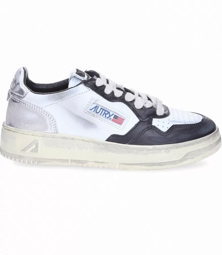 Femme Autry Baskets Medalist Low Super Vintage Blanc Argent Et Noir